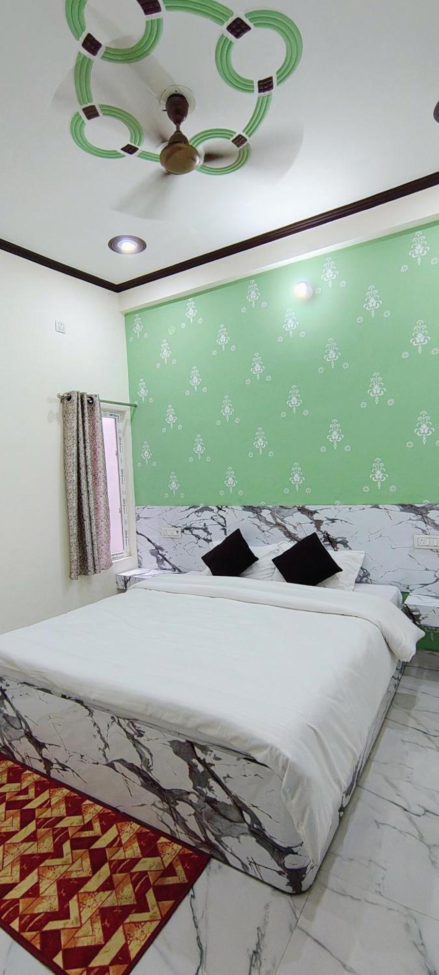 Yash Paying Guest House Varanasi Eksteriør bilde